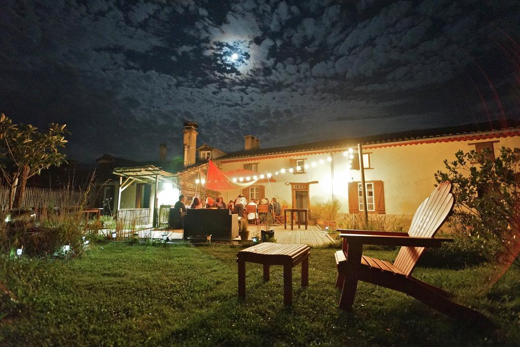 Logis Hotel Restaurant La Barguillere Saint-Pierre-de-Rivière Екстериор снимка