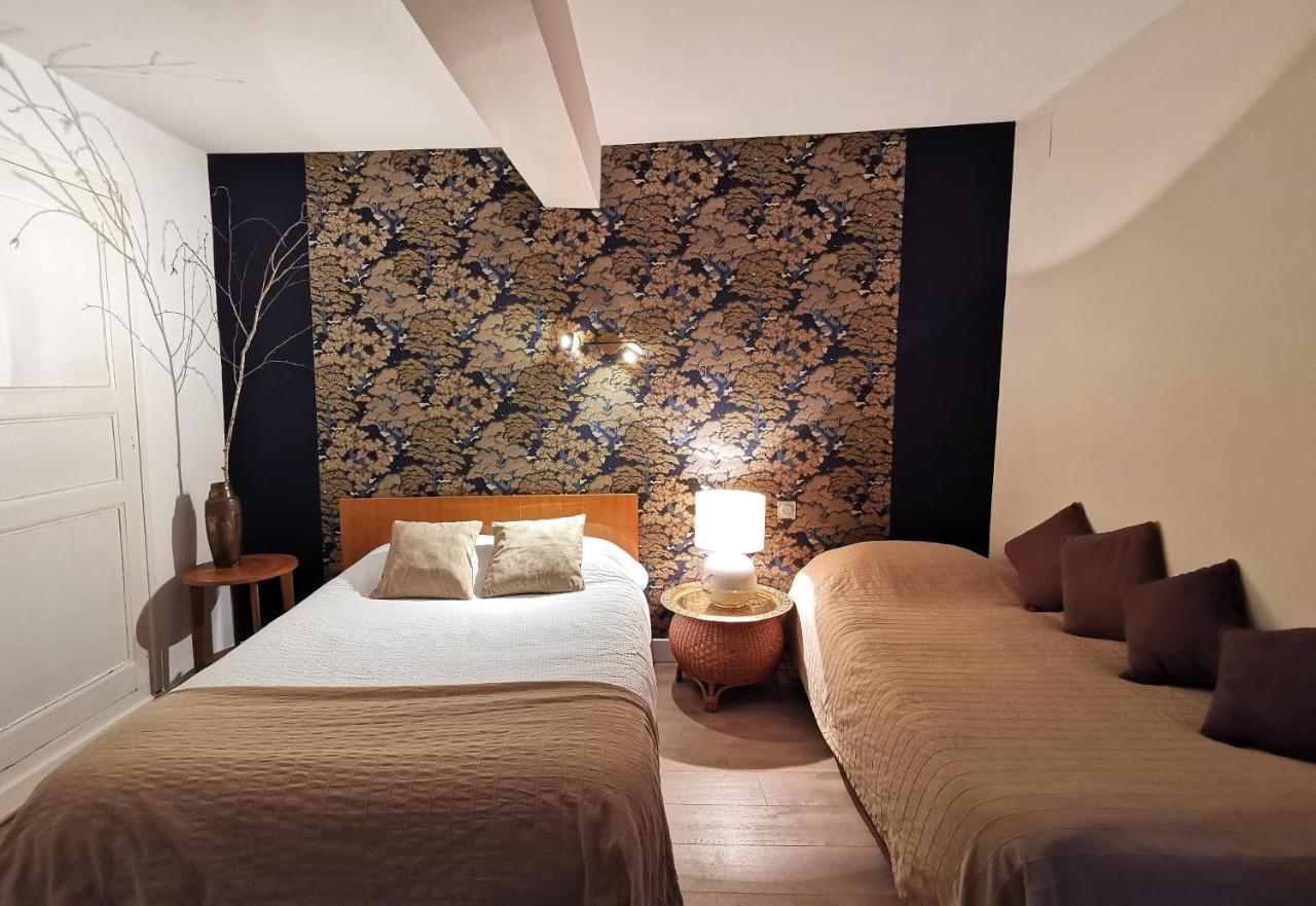 Logis Hotel Restaurant La Barguillere Saint-Pierre-de-Rivière Екстериор снимка
