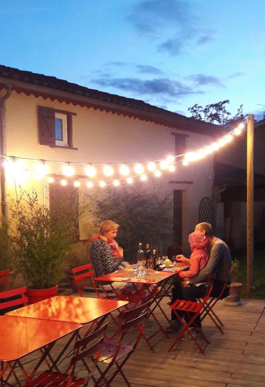 Logis Hotel Restaurant La Barguillere Saint-Pierre-de-Rivière Екстериор снимка