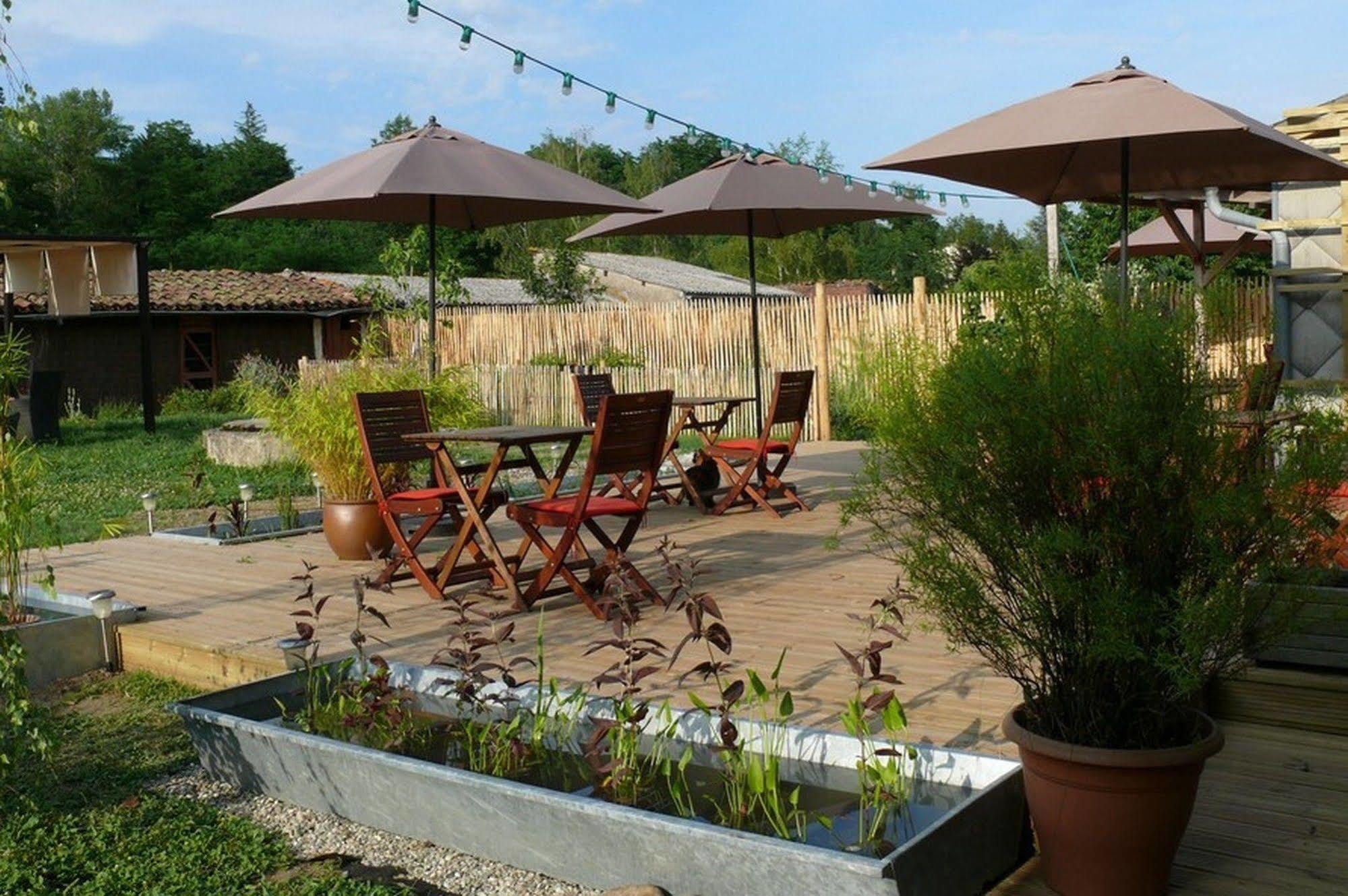 Logis Hotel Restaurant La Barguillere Saint-Pierre-de-Rivière Екстериор снимка
